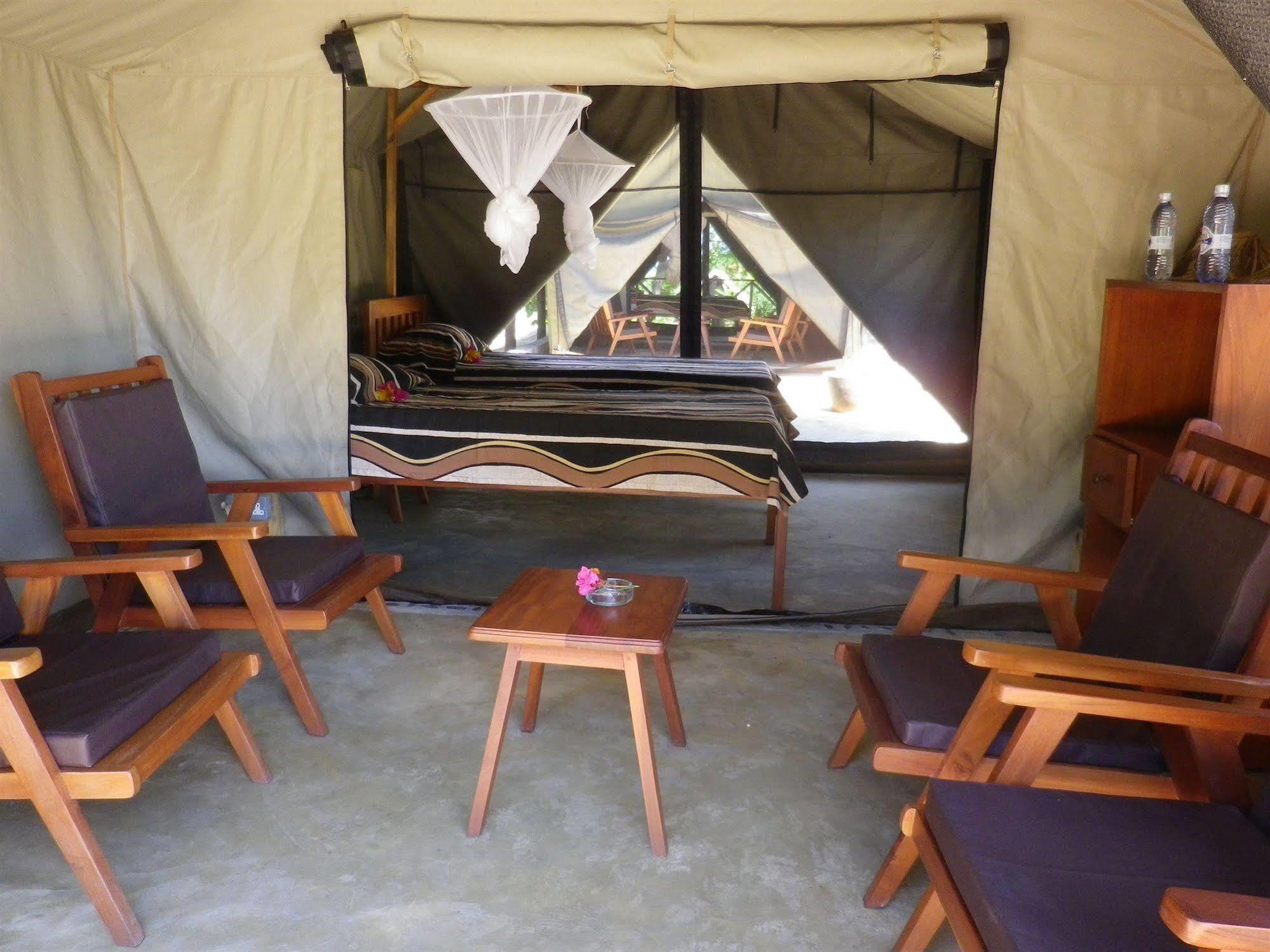Blue Zebra Island Lodge Senga Экстерьер фото