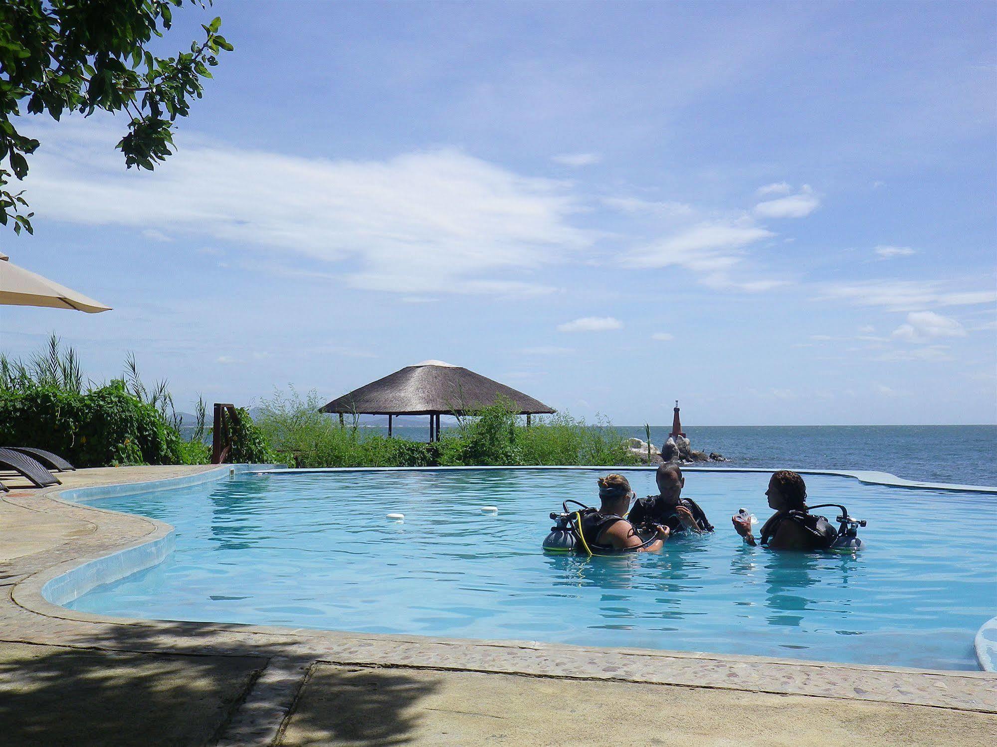 Blue Zebra Island Lodge Senga Экстерьер фото