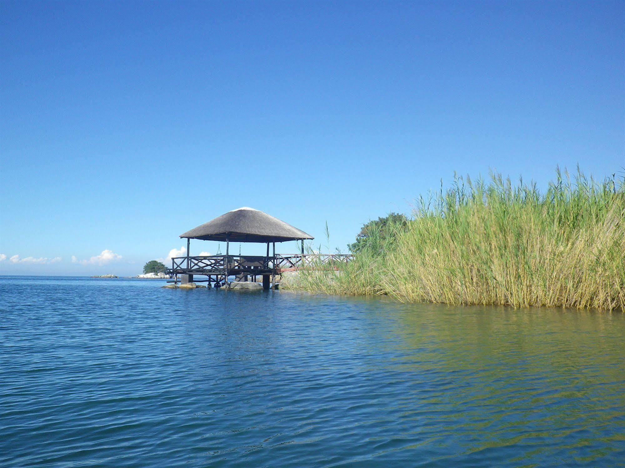 Blue Zebra Island Lodge Senga Экстерьер фото
