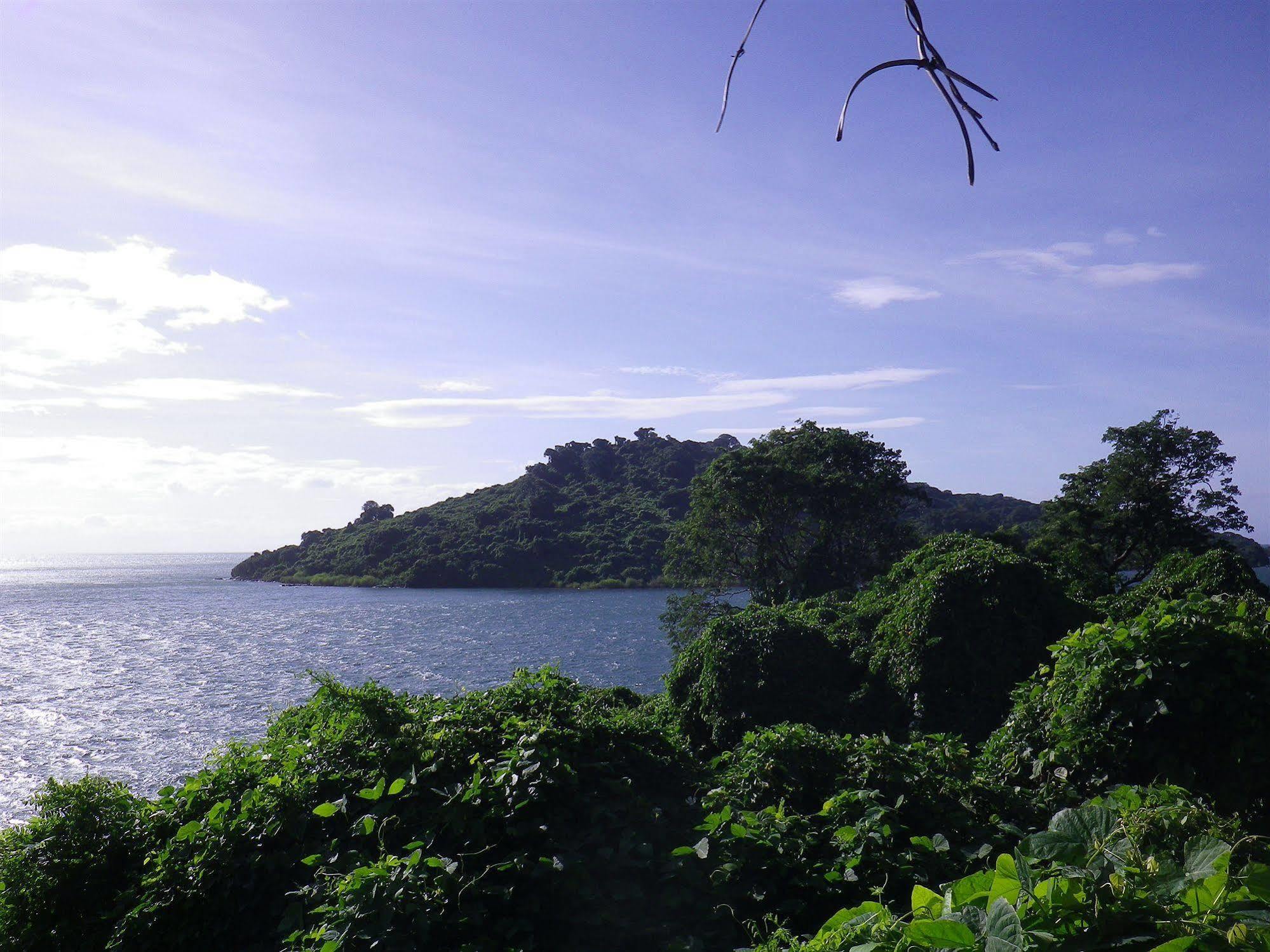 Blue Zebra Island Lodge Senga Экстерьер фото