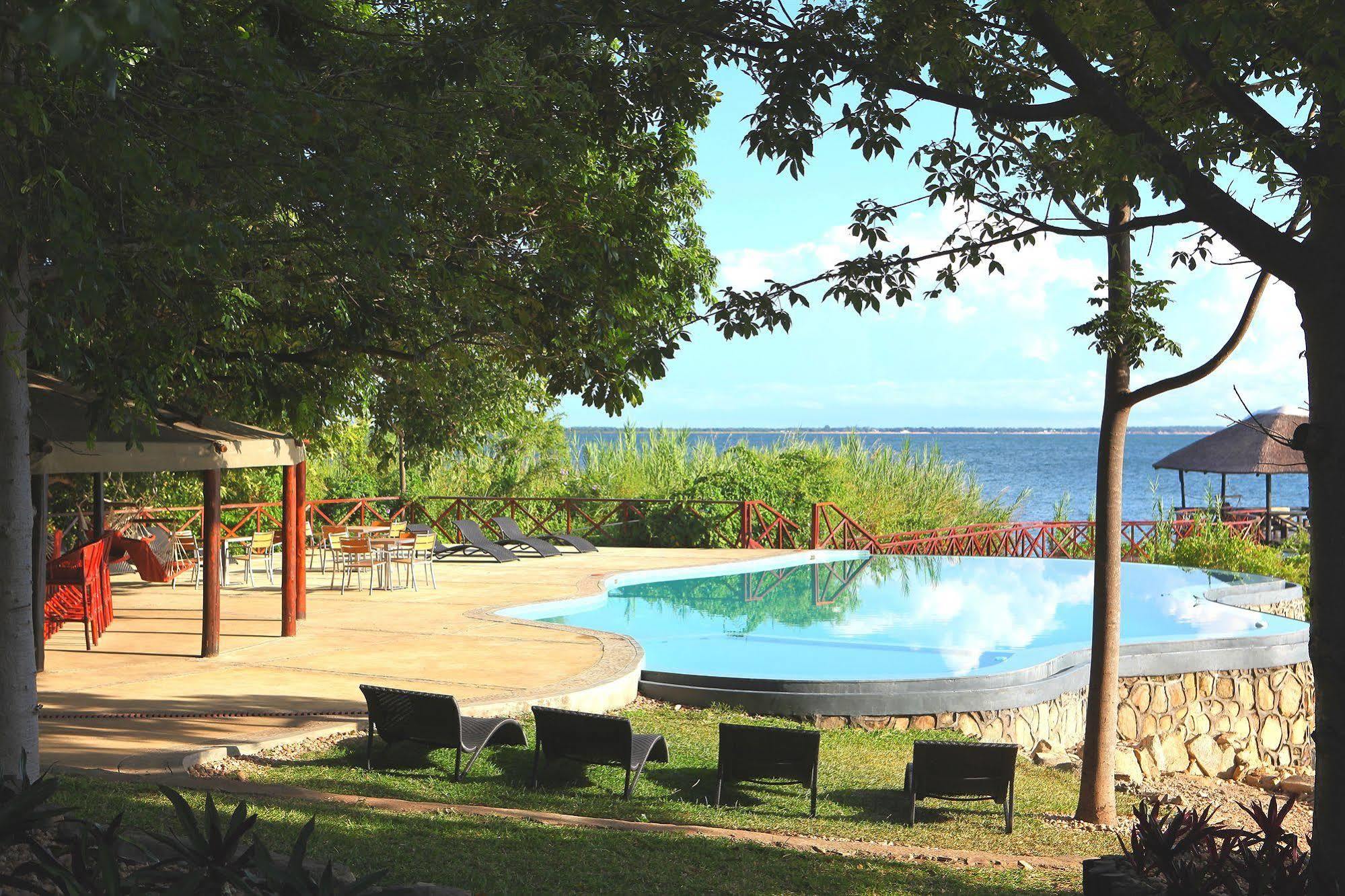 Blue Zebra Island Lodge Senga Экстерьер фото